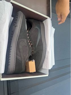 Travis Scott Jordan 1 Low Brown