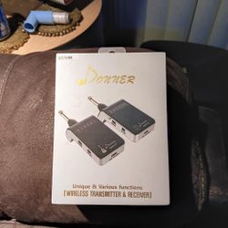 Donner Mini Electric Guitar Amp 3W Rechargeable Small Guitar Amplifier Practice Portable Two Channels DEA-1