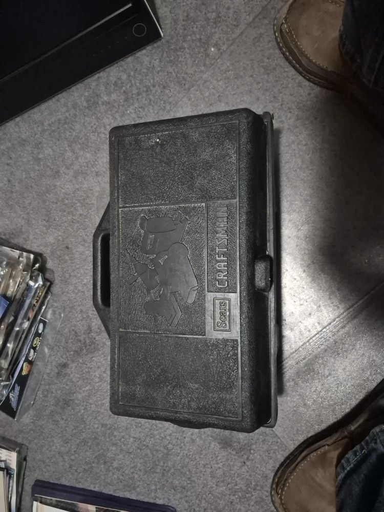 Craftsman 3" x 18" Belt Sander. Was Father's. Front Plastic Part Broke Off, Works Fine.