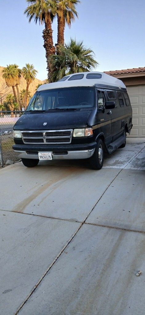 1994 Dodge Ram Van
