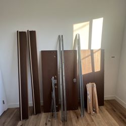 IKEA Bed Frame - MALM - Full Mattess