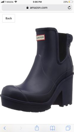 ISO a pair of these beauties hunter brand size 7 or 8