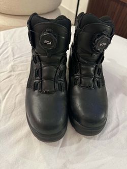 Steel toe work boots