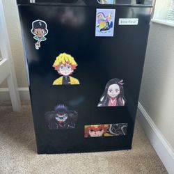 MINI FRIDGE 