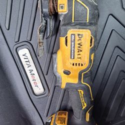 Dewalt Multi Tool With Battery.