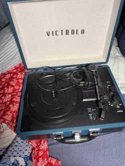 Victrola Journey - record player
