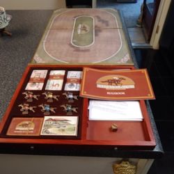 STRECH. RUN   HORSE RACE GAME. NEW. OPEN BOX