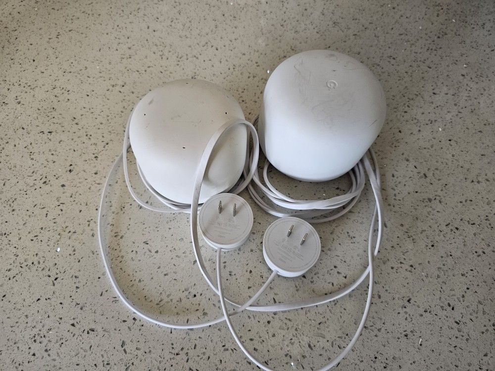 Google Nest Router And Repeater