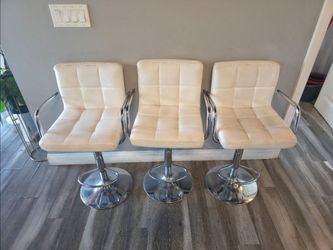 White Bar Stools