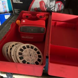 All 3-D games like a little movie theater or game