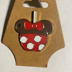 Disney Tradeable Pin 