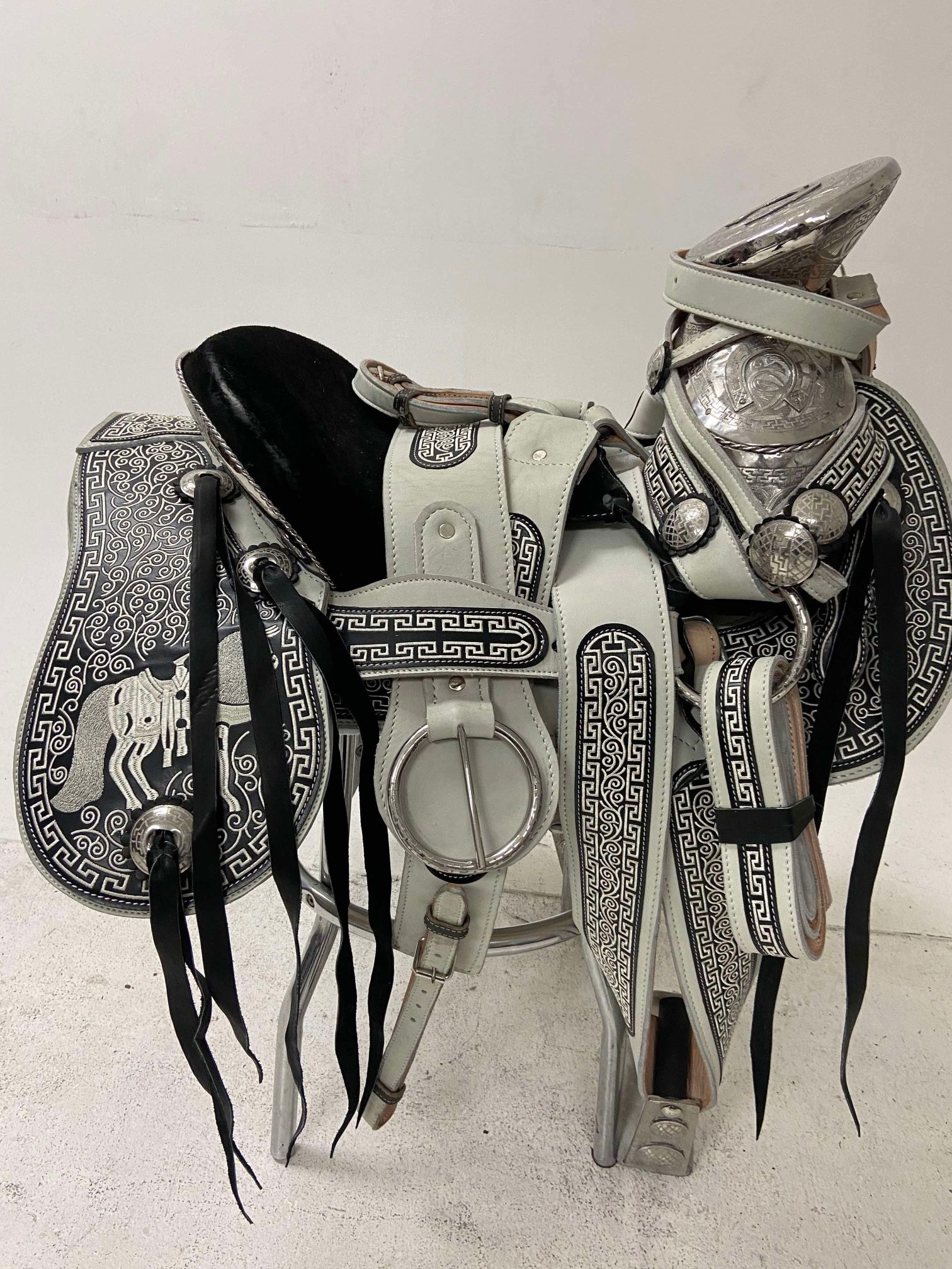 Montura Charra