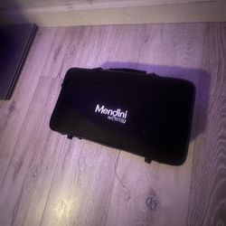 Untouched Clarinet + Fresh Box Of Reeds And Beginners Instruction Manual (body Strap To Hold Instrument Included)