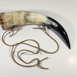 POLISHED BLACK HORN 13" WITH LEATHER SHOULDER STRAP