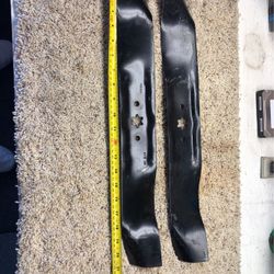 MTD Mower Blade Number 742-616A New 1 Pair