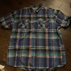 short sleeve button down Man’s Shirt 