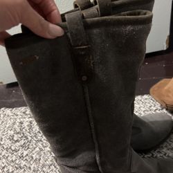 UGG Suede  Boots  Size 8 1/2