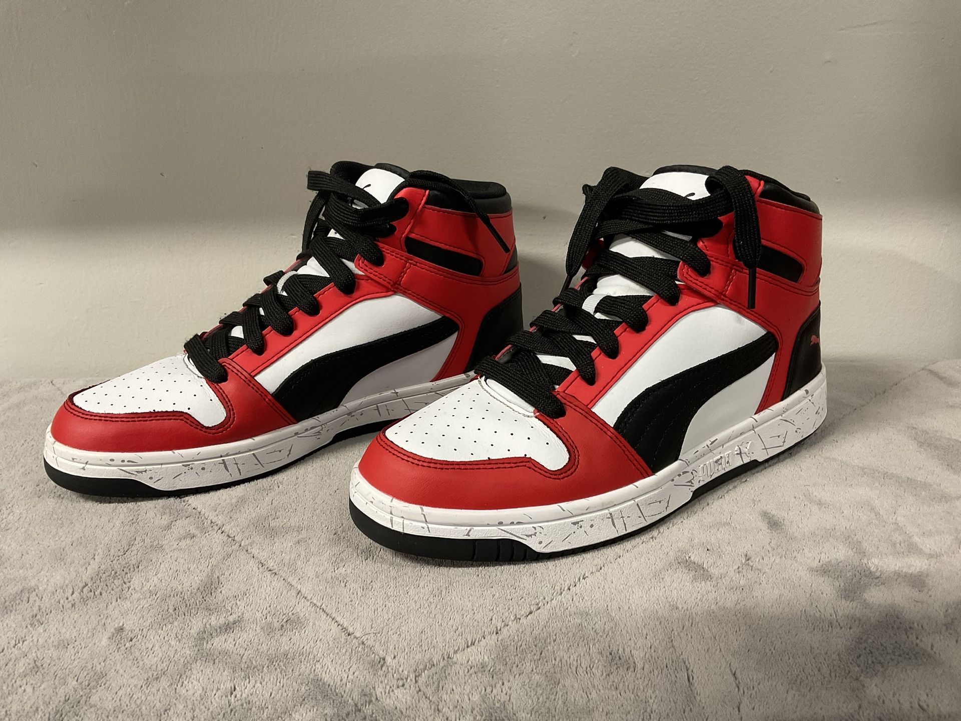 Puma Rebound Layup Risk Red Men's Basketball Sneakers Size 8