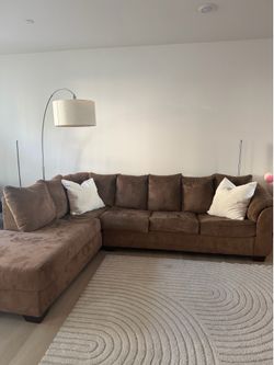 Sectional couch
