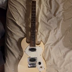 Vintage First Act Adam Levine 222 Electric Guitar