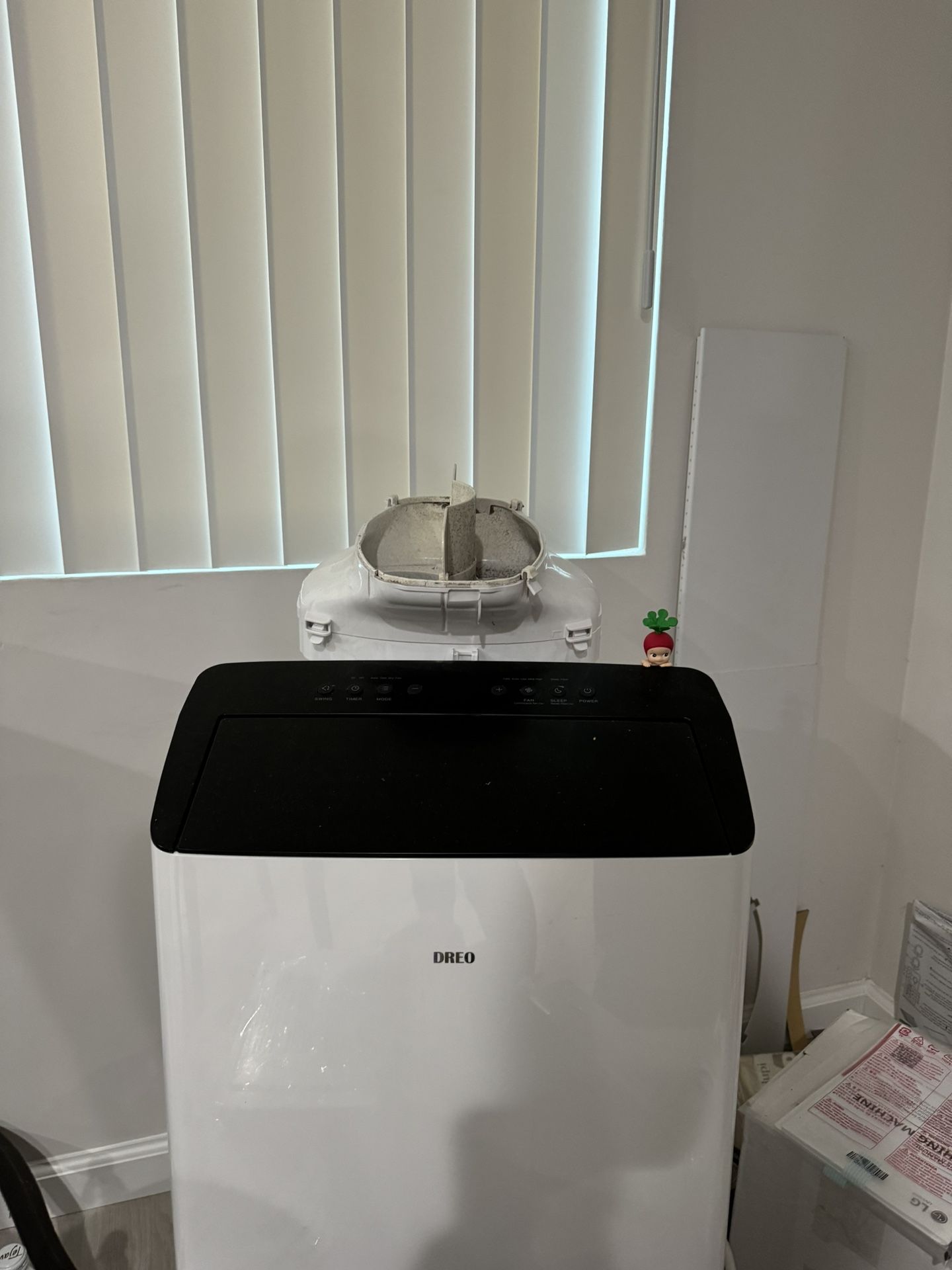DREO portable Air Conditioner 12000 BTU