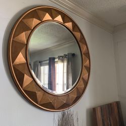 Beautiful Wall Mirror $30 And Easel Mirror On Stand $35