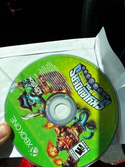 Skylanders swap force and trap team for Xbox one with two Xbox one portals