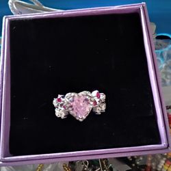 Julia Style Type Ring Size 7 Beautiful Pink Gemstone