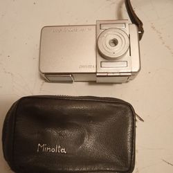 Vintage Camera/Minolta