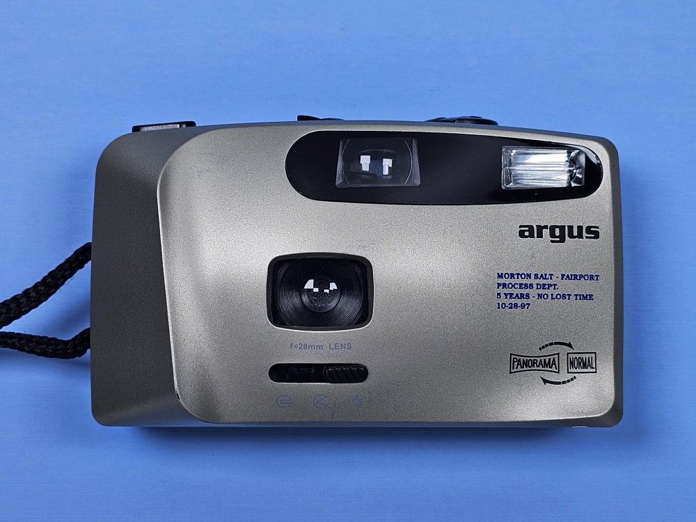 Argus 560 Panorama/Normal 35mm Film Camera