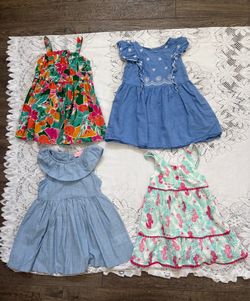 Vestidos de Nina talla 2