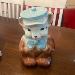 Vintage Cookie Jar, Bear, Excellent Condition 