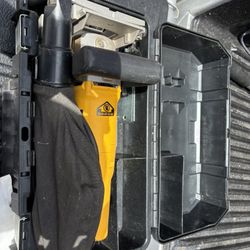 Dewalt DW682 Plate/biscuit Joiner