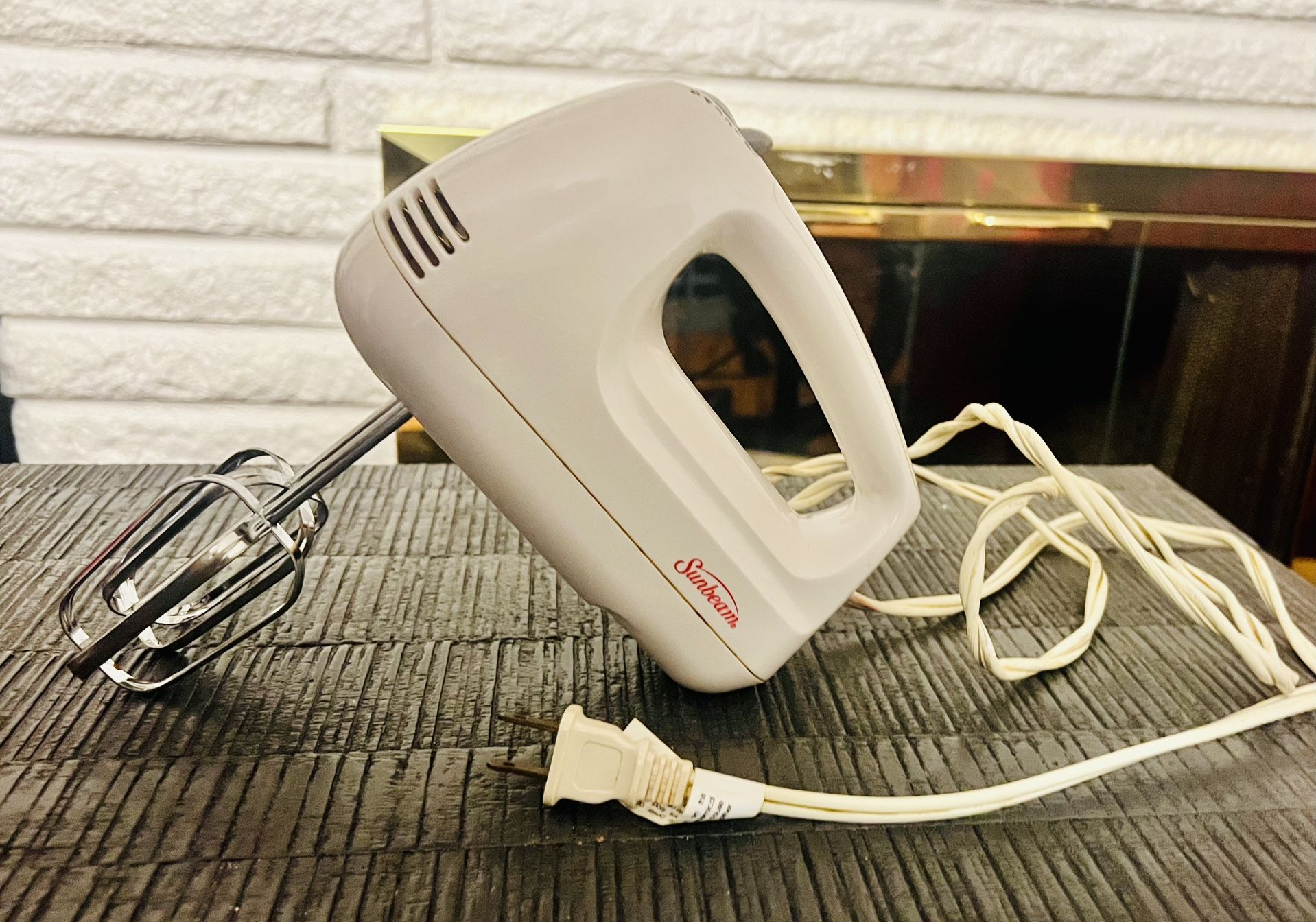 Sunbeam Electric Hand Mixer