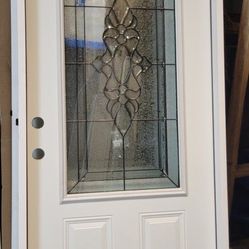 Front Doors  Puertas Principales