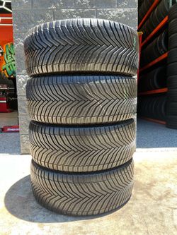 235/45/18 Michelin CrossClimate 2