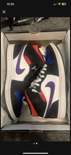 Jordan 1 Mid Laker