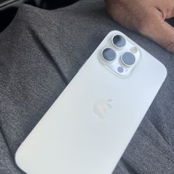 iPhone 15 Pro Max 256GB – $500 Trade / $800 Firm 