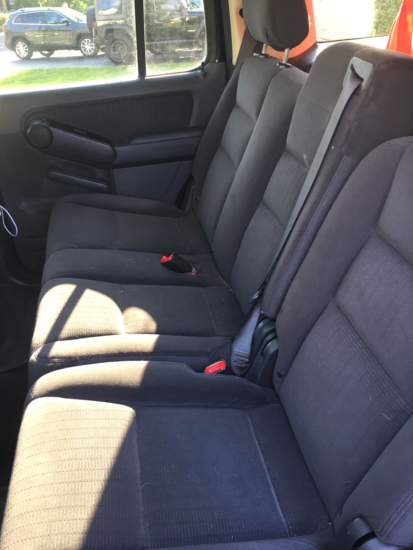 2010 Ford Explorer