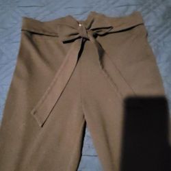 Women's Slacks. Black Pants With A Bow Professional Attire. Pantalon Negro Profesionales