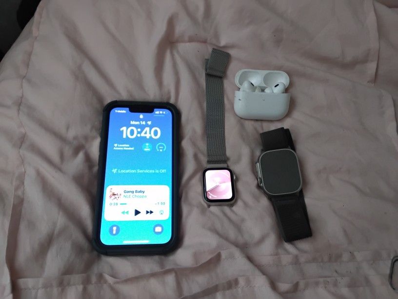 I Phone 14 Plus Bundle !!!!
