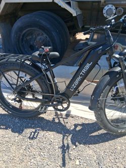 Ozark trail e mountain bike