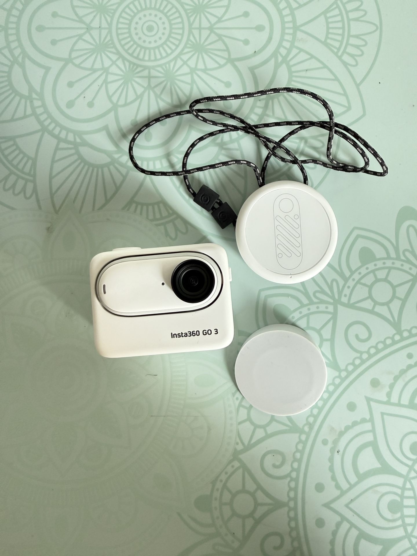Insta360 GO 3 Action Camera – Excellent Condition – With Action Pod ...