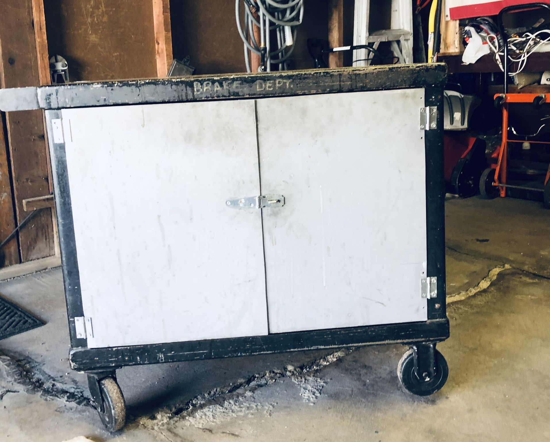 Cast Iron Welding/storage Cart