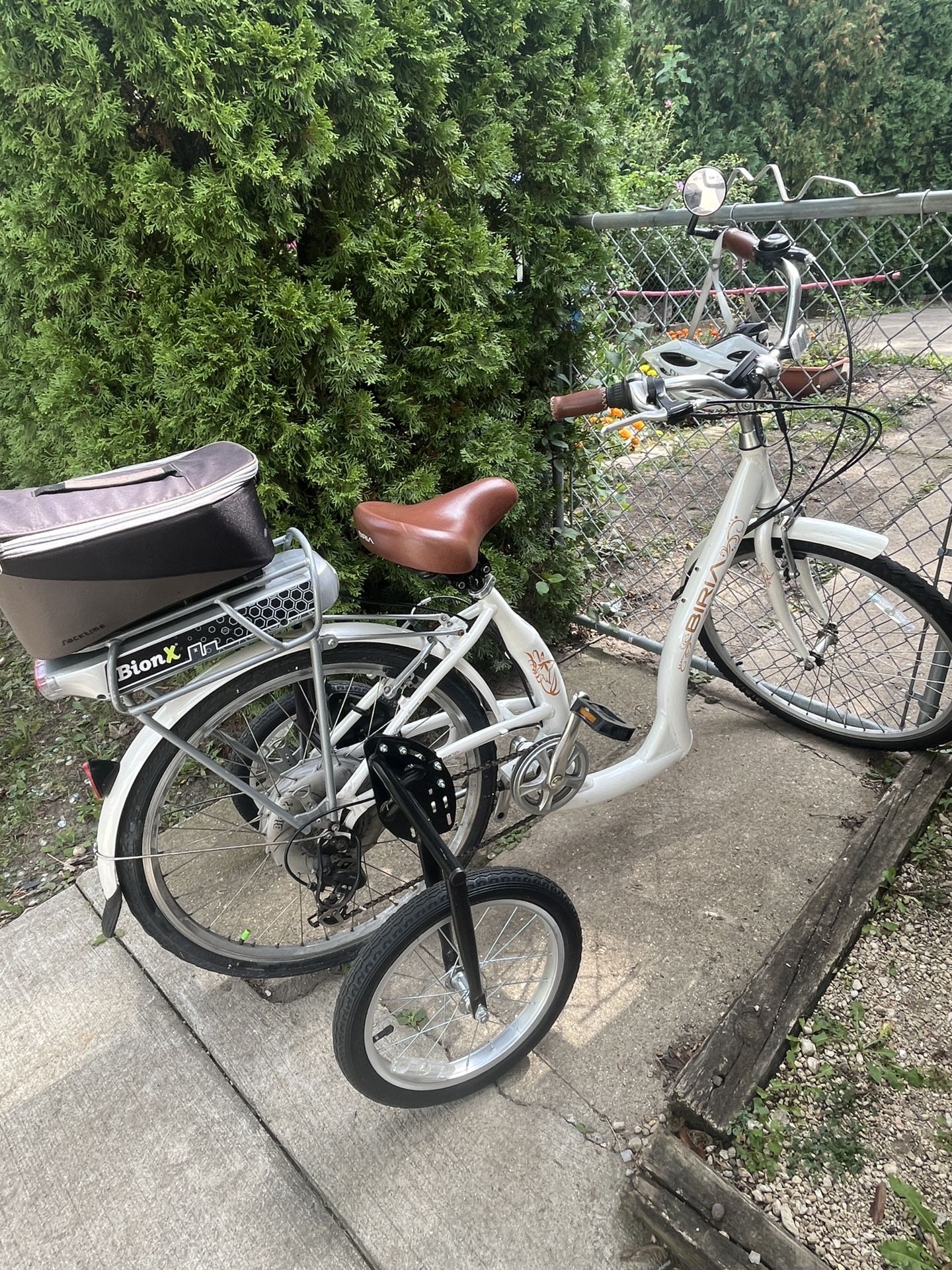 Like New Condition Electric Bike 