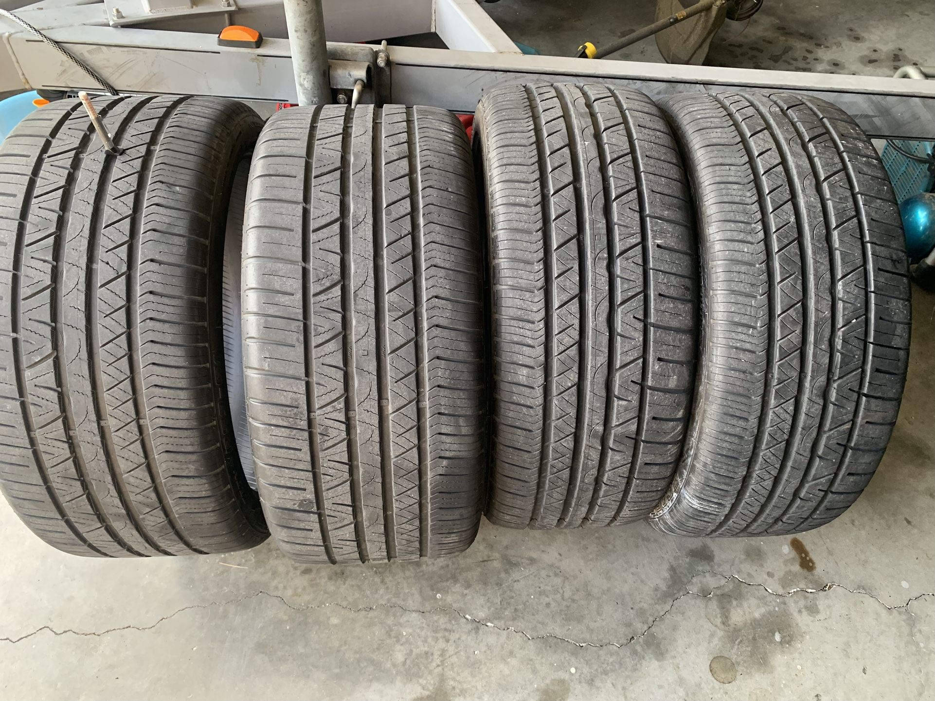 4 nice cooper xeon Rs3-61 tires , 275/35/20 - 245/40/20 ,