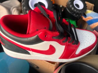 Men’s size 9