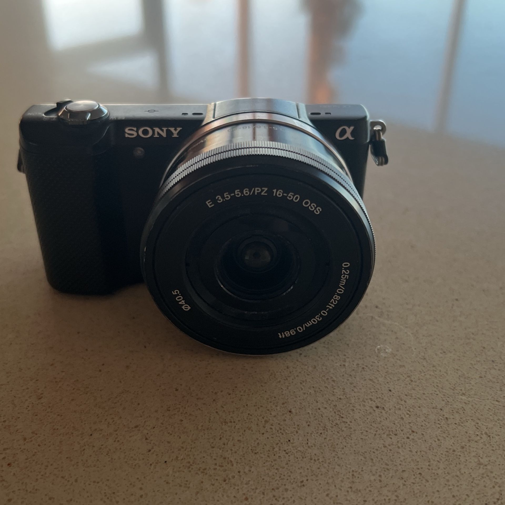 Sony a5000 With SELP1650 Lens
