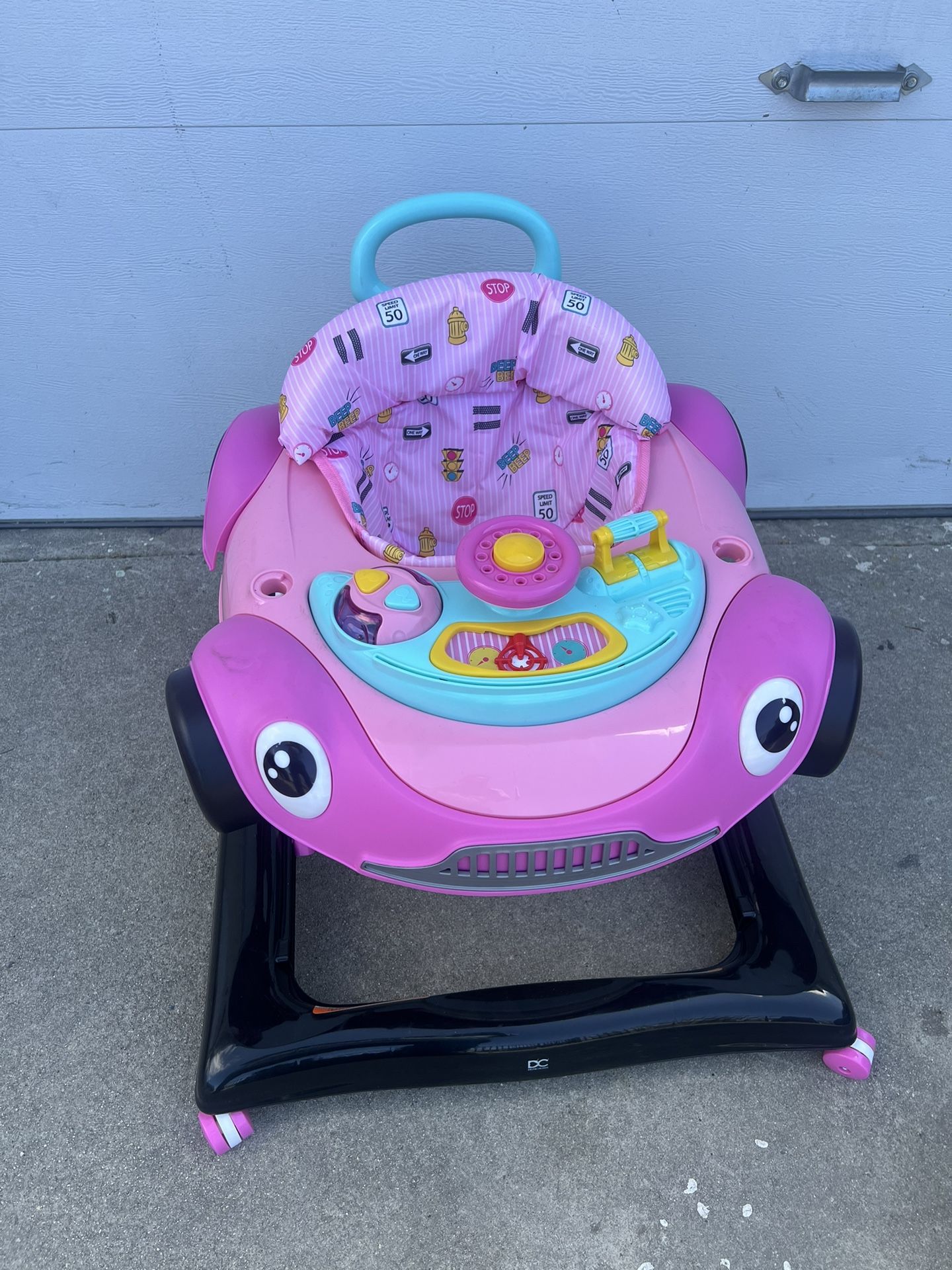 BABY WALKER