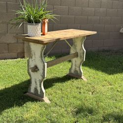 Beautiful Rustic Farmhouse Entry Table 